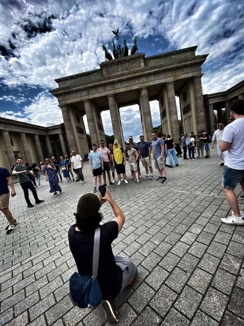 Rude Bastards Tour of Berlin - Berlin history with the filter removed