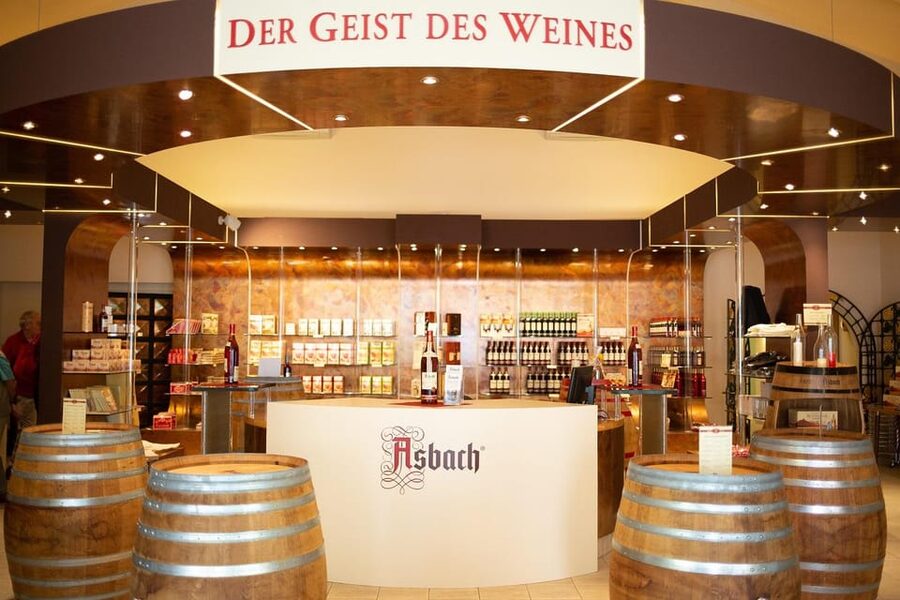 Rüdesheim: Guided tour of the Asbach Visitor Center & tasting - How wine becomes Asbach brandy