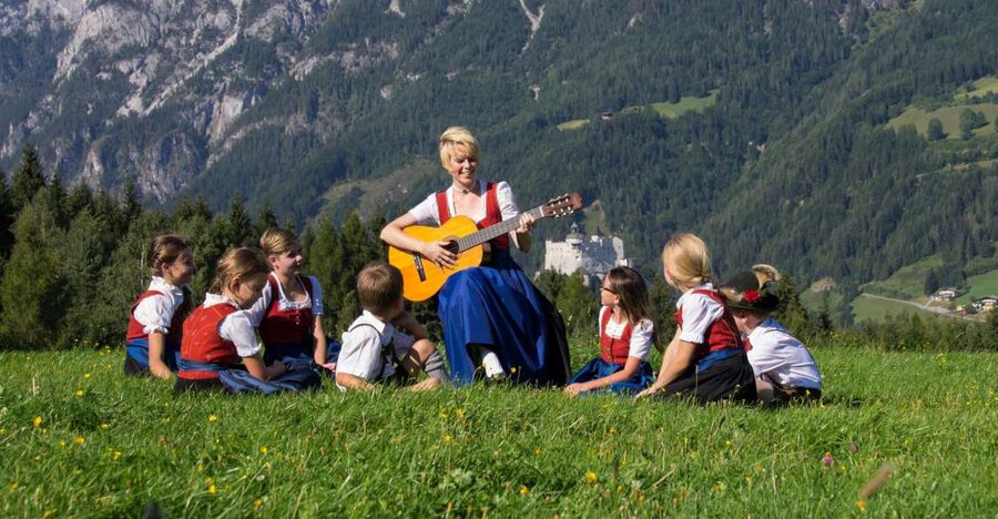 Salzburg: Private Eagle's Nest and the Sound of Music Tour - Key points to know before you book