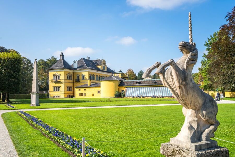 Salzburg: Private Eagle's Nest and the Sound of Music Tour - Salzburg film locations begin the morning
