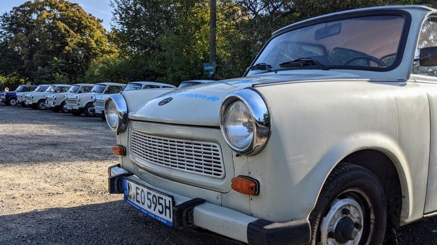 Schkeuditz: 4-Hour Vintage East German Trabant Rental - Why a Trabant makes a better tour than a standard rental car