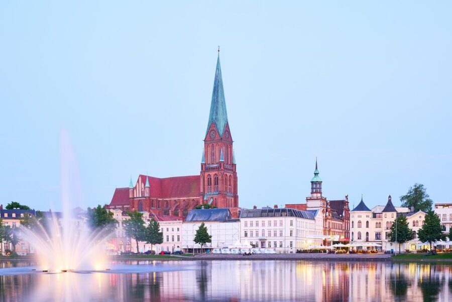 Schwerin: City Highlights Guided Tour - Who will enjoy this Schwerin tour most