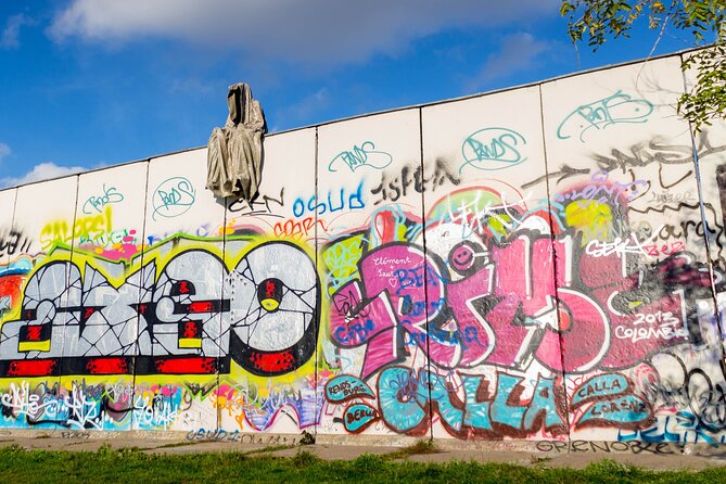 Self-Guided Audio Tour-The Fall of the wall: A light for humanity - What the offline audio format is really like