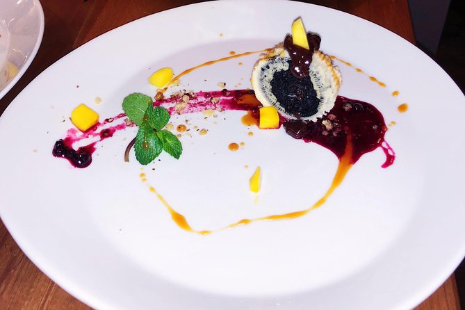 Sharing plate food tour in Berlin - Why the shared-plate format works