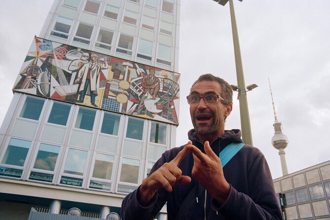 Small Group Walking Tour of East Berlin with a French Guide - The walking pace, timing, and practical tradeoffs