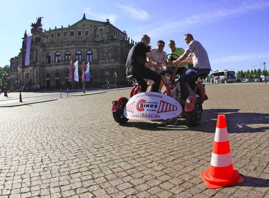 SRF CoBi | City Tour by ConferenceBike - Neumarkt and the Frauenkirche area