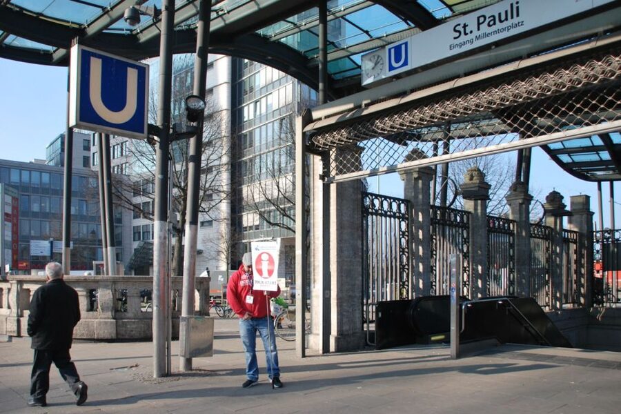 St. Pauli: Daytime Tour - Starting at the Davidwache