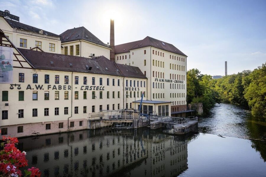 Stein: Public guided tour of the "Old Mine" museum - The 1848 building is part of the story