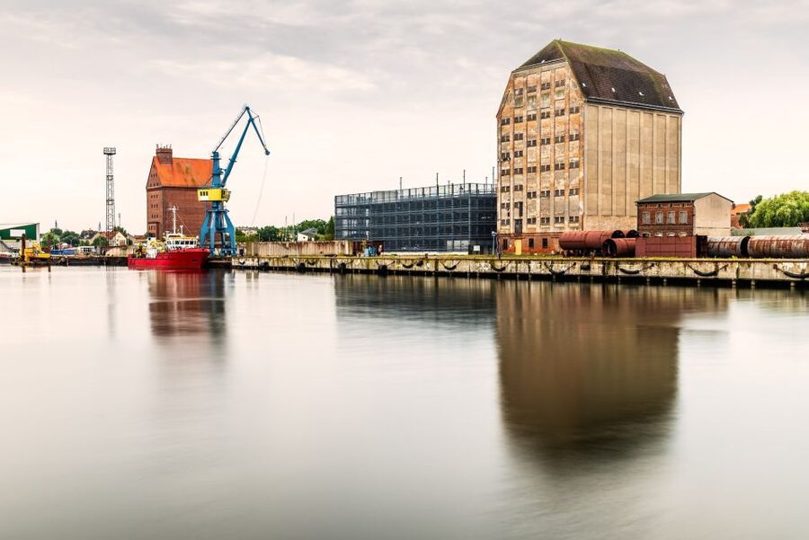 Stralsund: Old Town Highlights Private Walking Tour - Adding St. Jakobi, Heilgeist, and the harbor