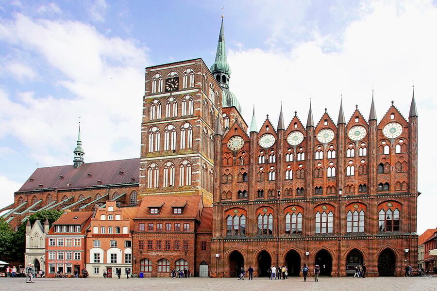 Stralsund: Stadtrundfahrt durch die historische Altstadt - Is $16 a fair price for 45 minutes?