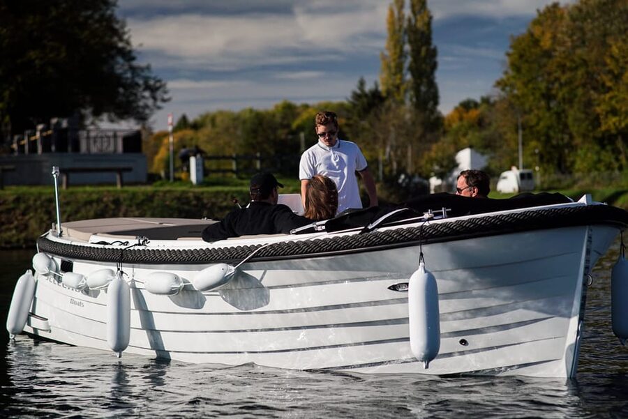 Strasbourg: Private City Sightseeing Boat Tour - The lock system and Vauban Dam