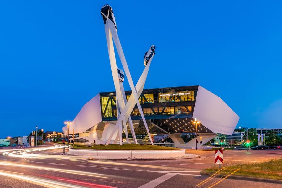 StuttCard - One card, all attractions - Public transport: choose Plus if you need it