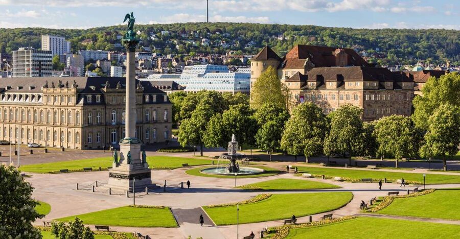 Stuttgart: City Highlights - Guided Walking Tour - The art museum facade changes the mood