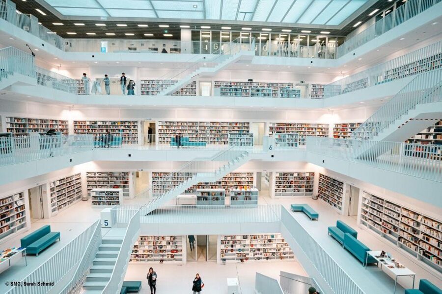 Stuttgart city library - an architectural tour - Who should book this Stuttgart tour?