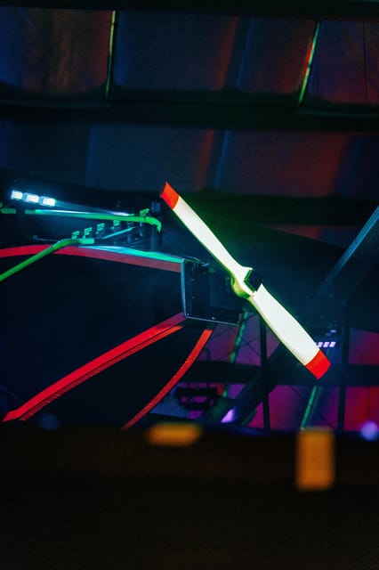 Stuttgart: Indoor Lasertag Experience - The useful extras: bistro, showers, and parking