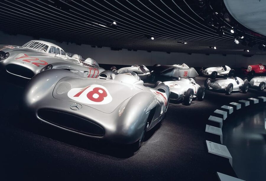 Stuttgart: Mercedes-Benz Museum Entry Ticket - Why the building and layout matter