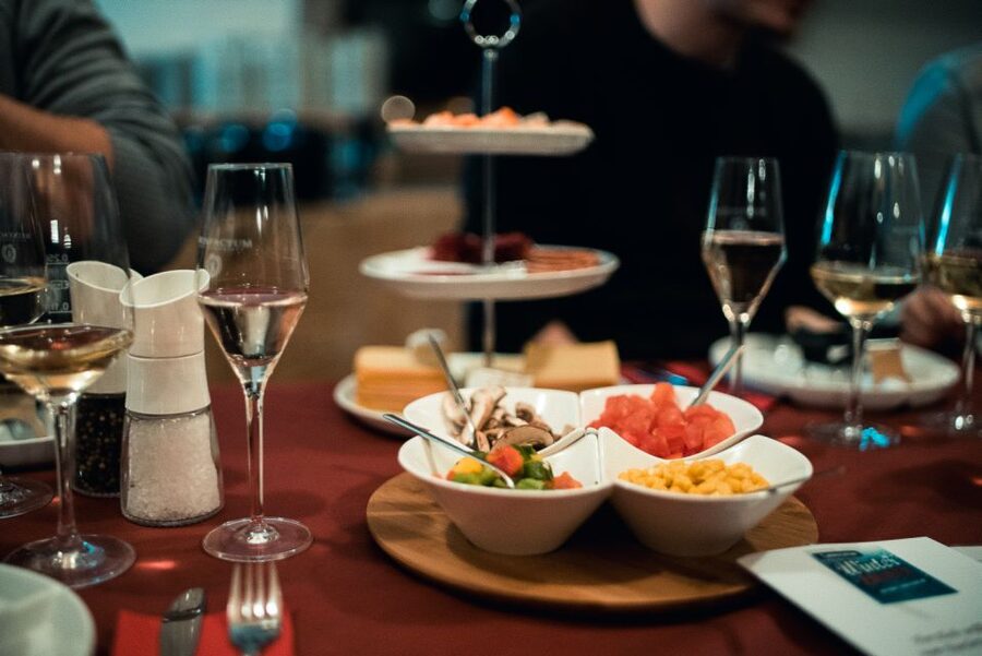 Stuttgart: Raclette Evening - A winter evening at Stuttgart’s Riverhouse