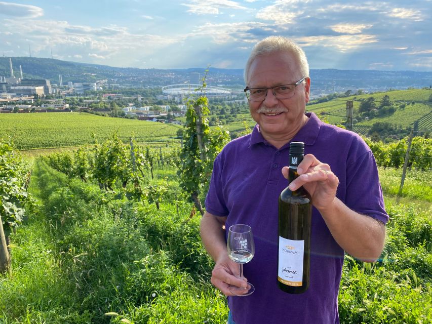Stuttgart: Wine Tour with wines of the best winemakers - The Wengerterhäusle and the small details of local wine culture