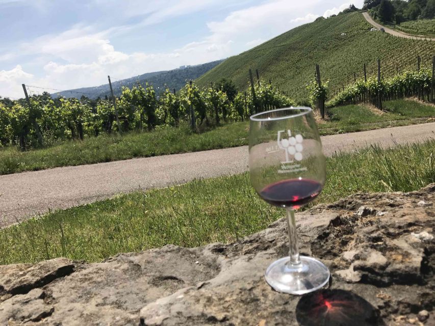Stuttgart: Wine Tour with wines of the best winemakers - The best viewpoints: Stuttgart, Württemberg, and Mercedes-Benz Arena