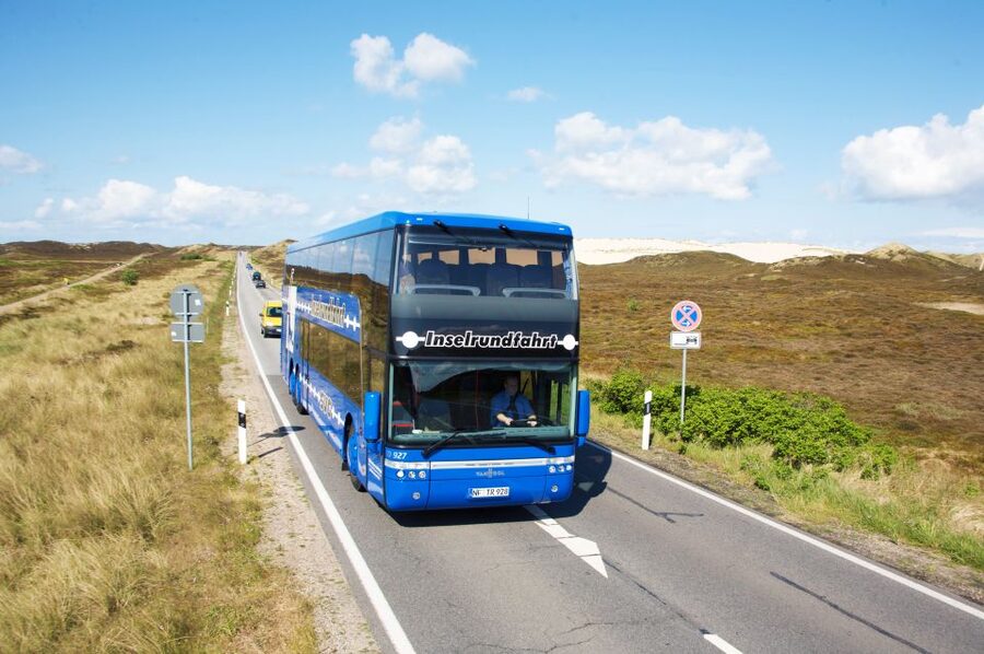 Sylt: Guided Island Tour by Bus with Sylt Highlights - Kampen’s Dunes and Sylt’s Upscale Side