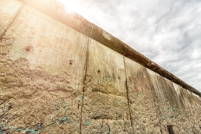 The Berlin Wall / Cold War Berlin (Private 3 Hours Walking Tour) - Ninety Minutes at the Berlin Wall Memorial