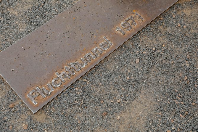 The History of Berlin: WWII PRIVATE Walking Tour With Locals - Reichstag, Checkpoint Charlie, and Museum Island