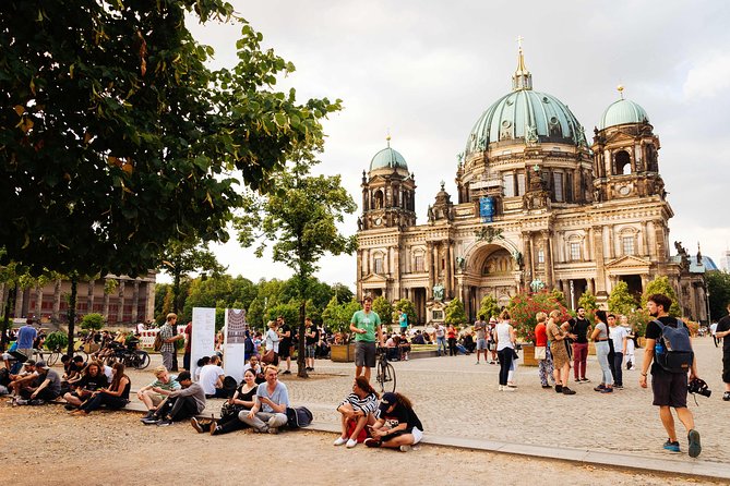 The History of Berlin: WWII PRIVATE Walking Tour With Locals - What the guides add to the walk