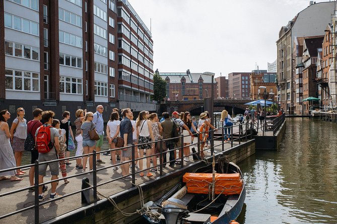 The Local Tour of Hamburg Historic Centre - Seeing the Elbphilharmonie without lingering