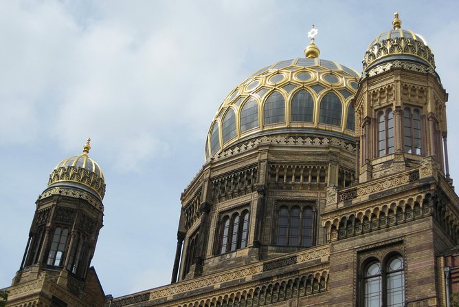 Warnemuende Shore Excursion: Berlin Private Sightseeing Tour from Rostock - The Reichstag is the day’s most useful optional addition
