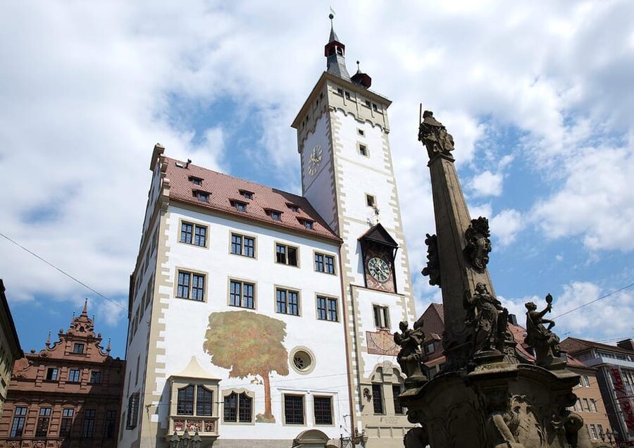 Würzburg: Guided Walking Tour - Würzburg Cathedral, the final stop